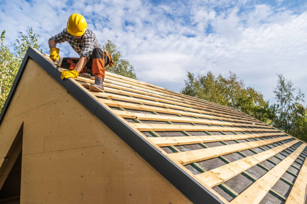 Best Flat Roof Repair Services  in East Troy, WI